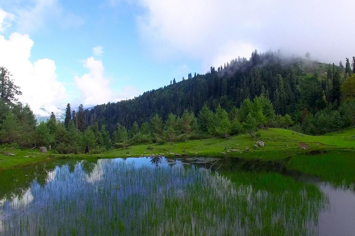 Arcadian Sprucewoods Hotel Shogran Eksteriør billede